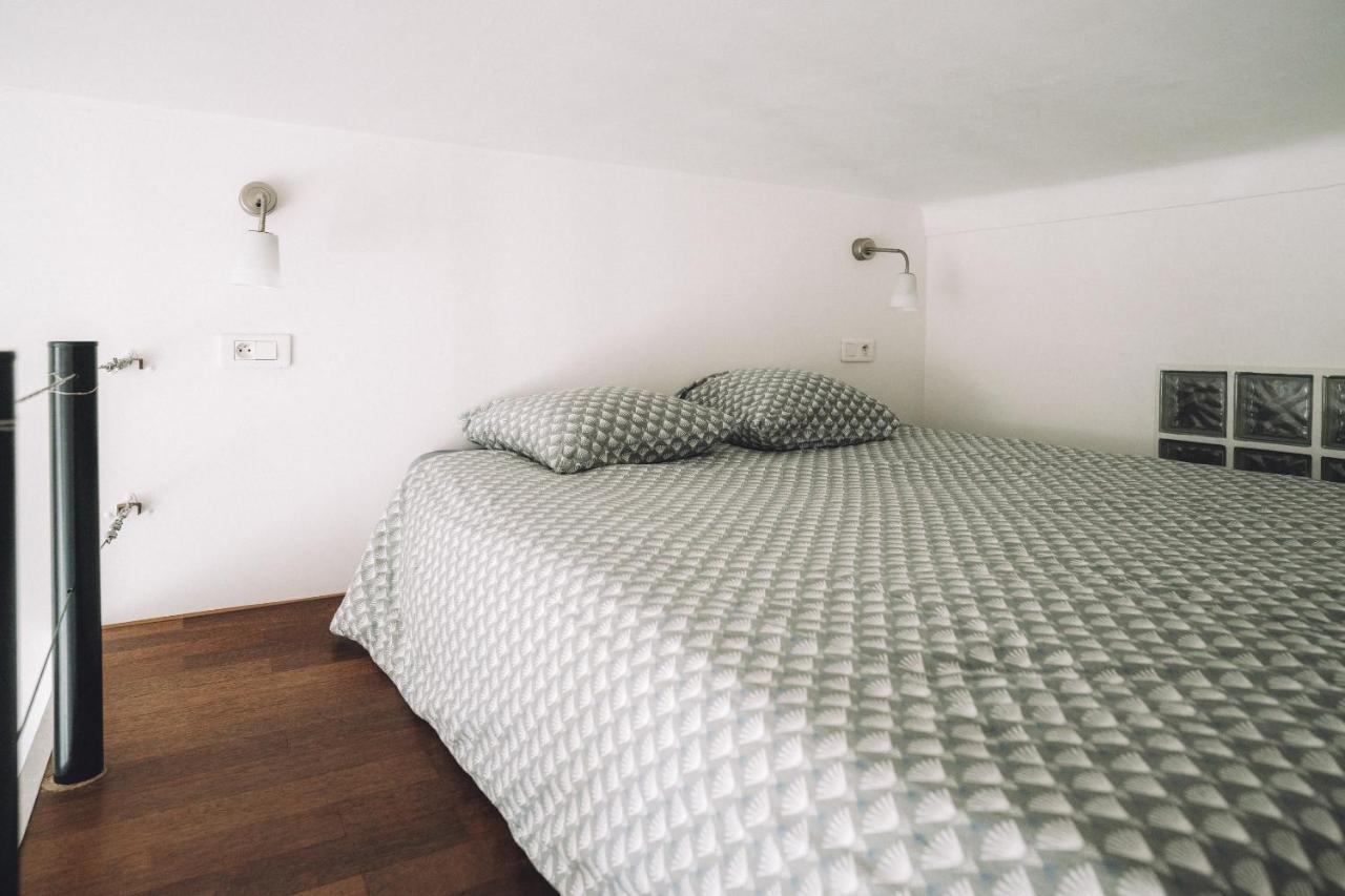 CANNES CENTRE VILLE- Bel appartement studio + Mezzanine Esterno foto